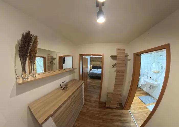 Kleine Im Fichtelgebirge Oda ve Kahvaltı Fichtelberg
